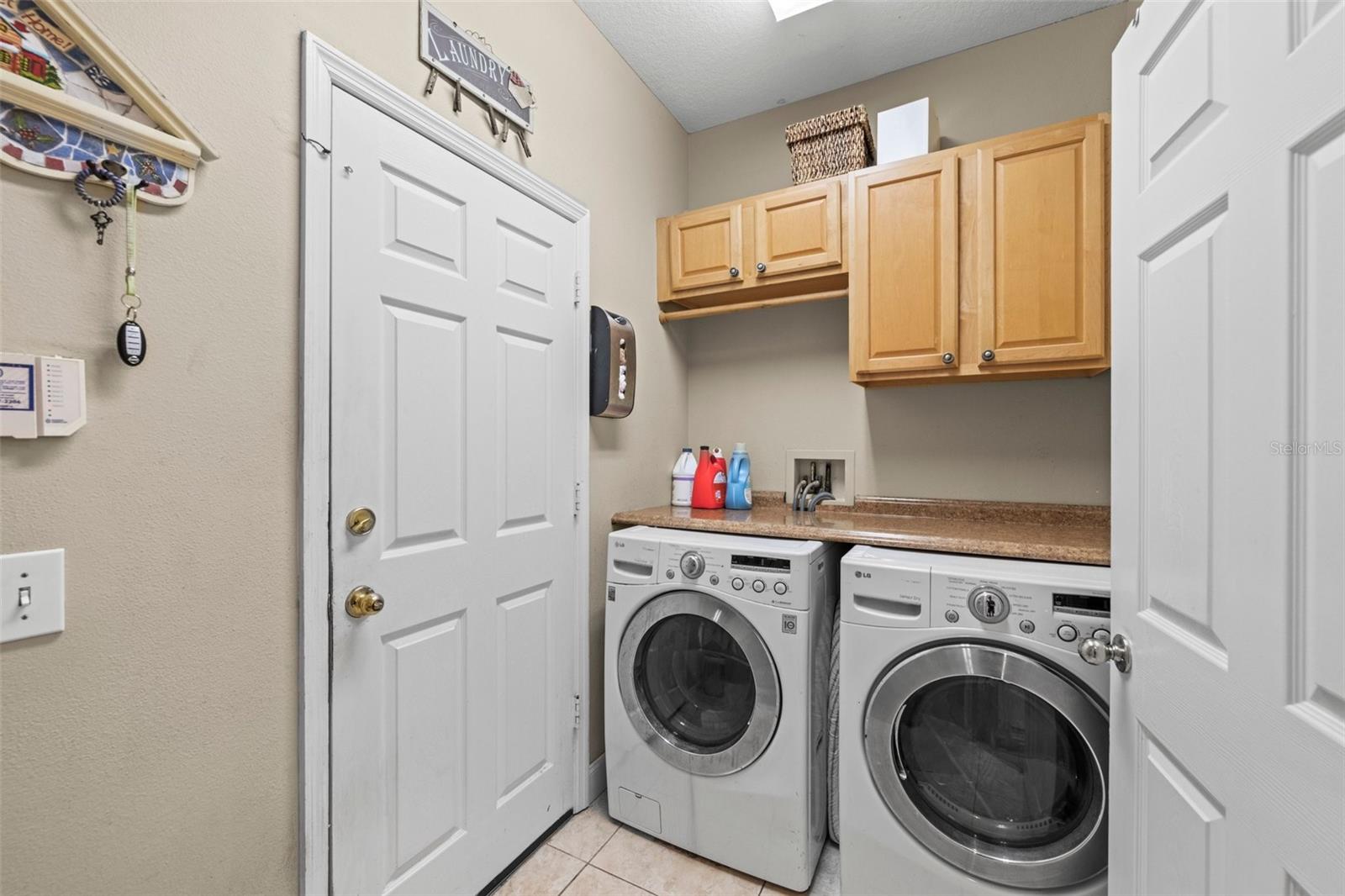 THE OAKS AT WOODLAND PARK PH 2 - Residential