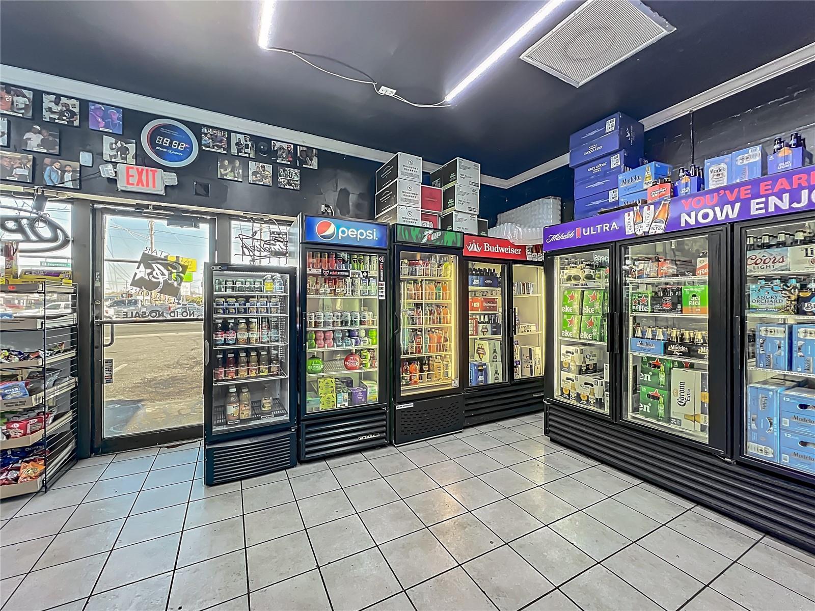 FAIRVIEW SHORES - Commercial Sale