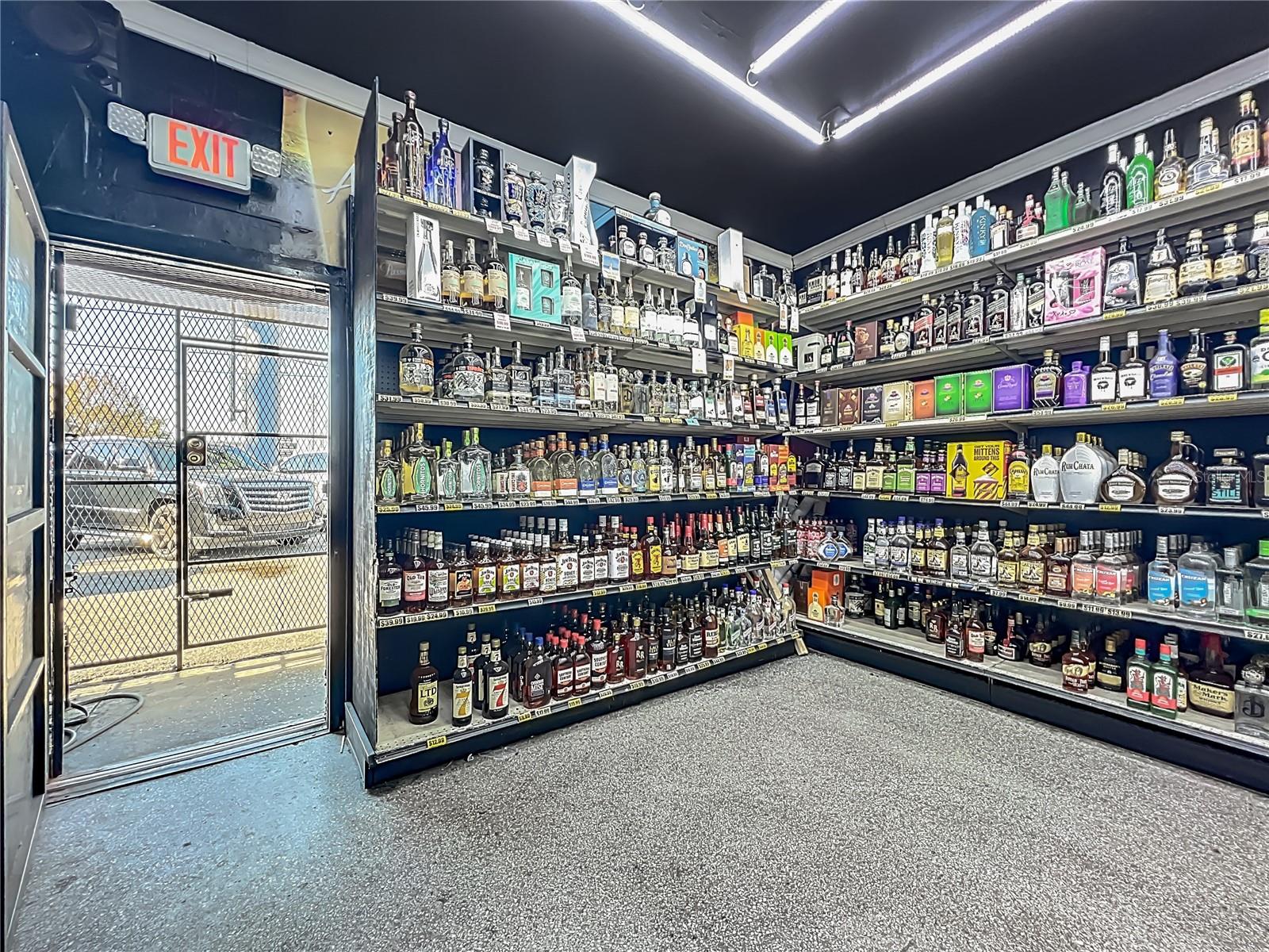 FAIRVIEW SHORES - Commercial Sale