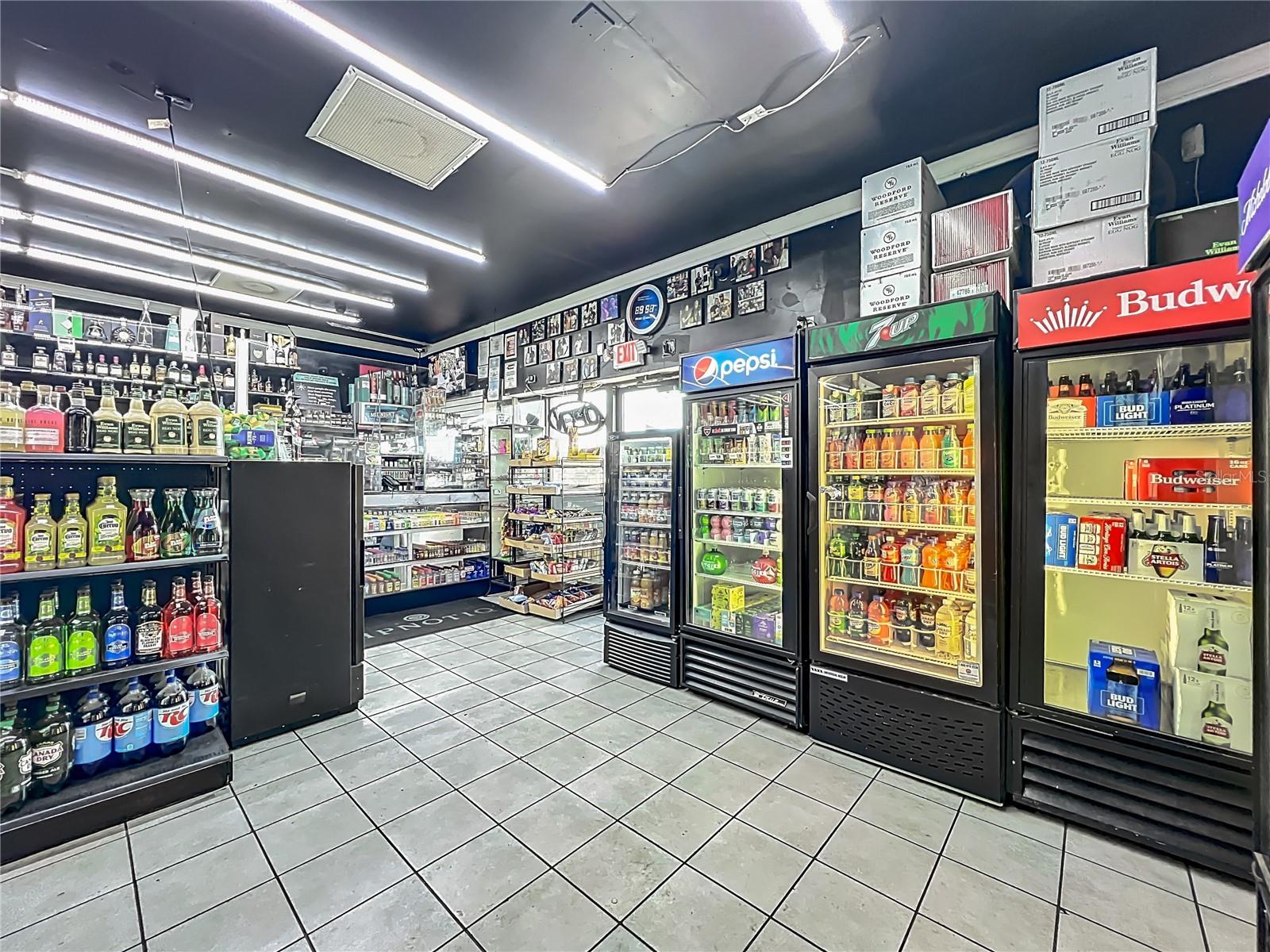 FAIRVIEW SHORES - Commercial Sale