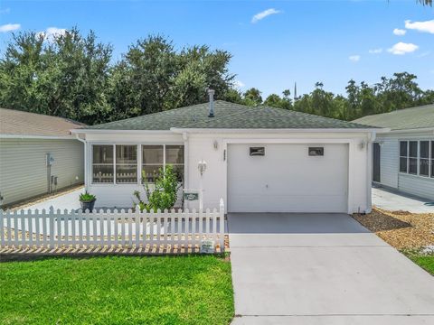 Photo of 3657 Cambria Circle, The Villages, FL 32162 (MLS # G5102185)