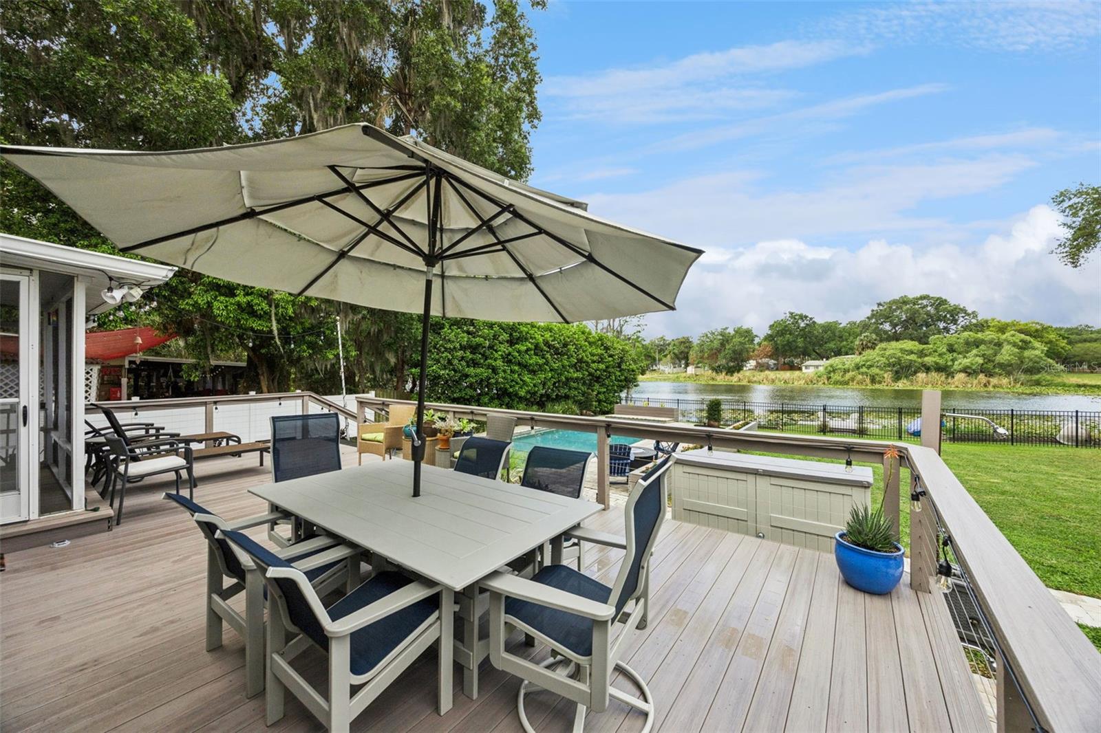 RICHMOND TERRACE FIRST ADD - Residential