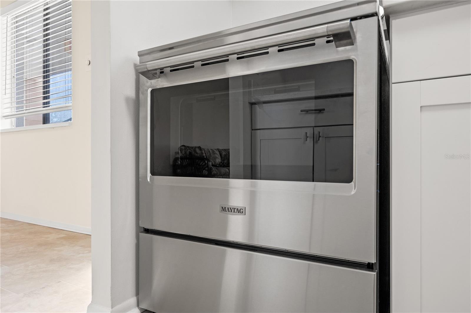 THE THIRD BAYSHORE - Residential