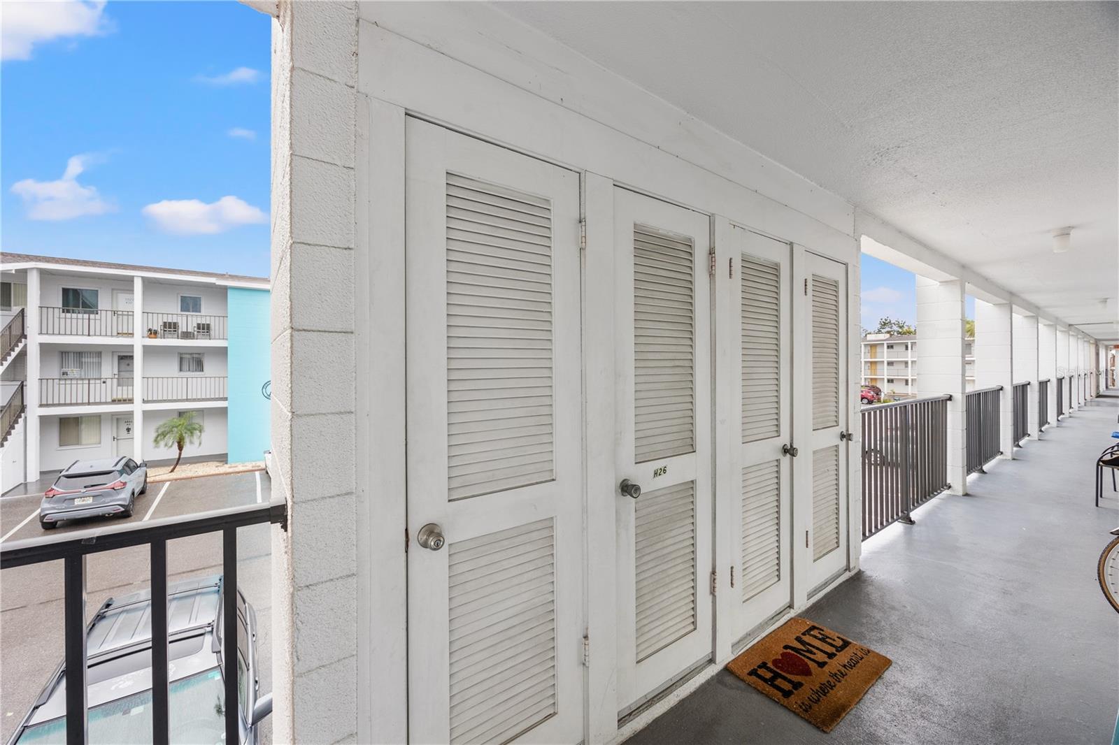 THE THIRD BAYSHORE - Residential