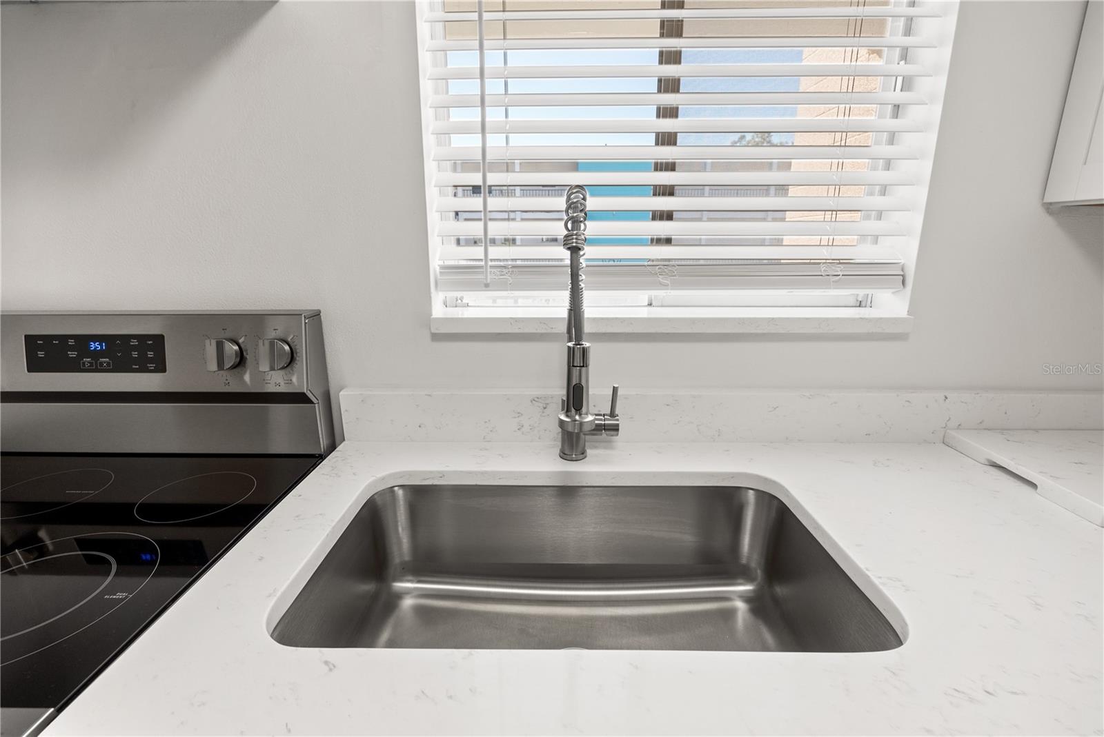 THE THIRD BAYSHORE - Residential