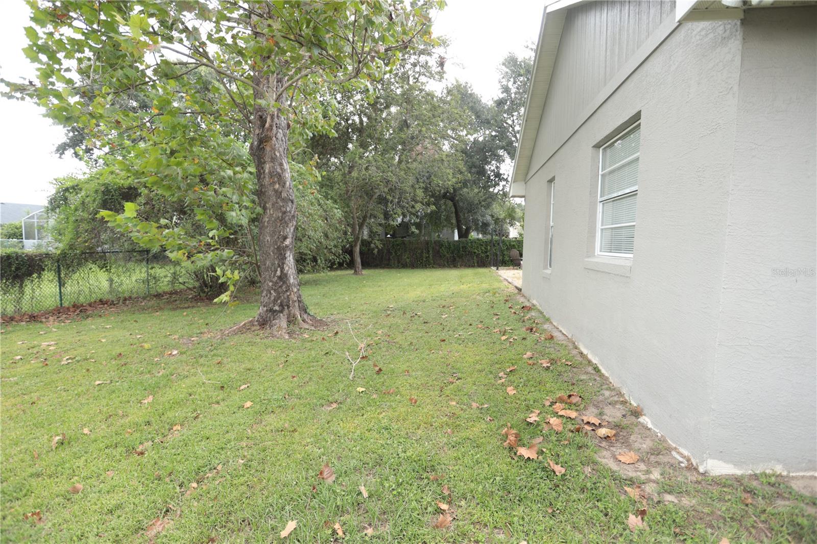 6766 KNIGHTSWOOD DRIVE