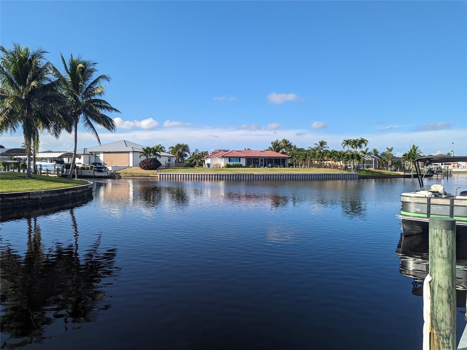 TOWN & RIVER PH 01 - Residential