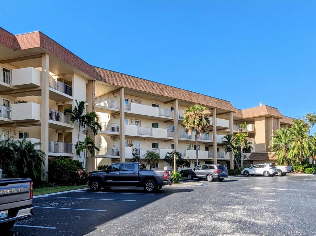 Photo of 4309 Mariner Way #304, Fort Myers, FL 33919 (MLS # A4671265)