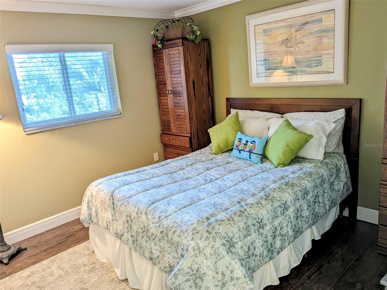 TOWN & RIVER PH 01 - Residential