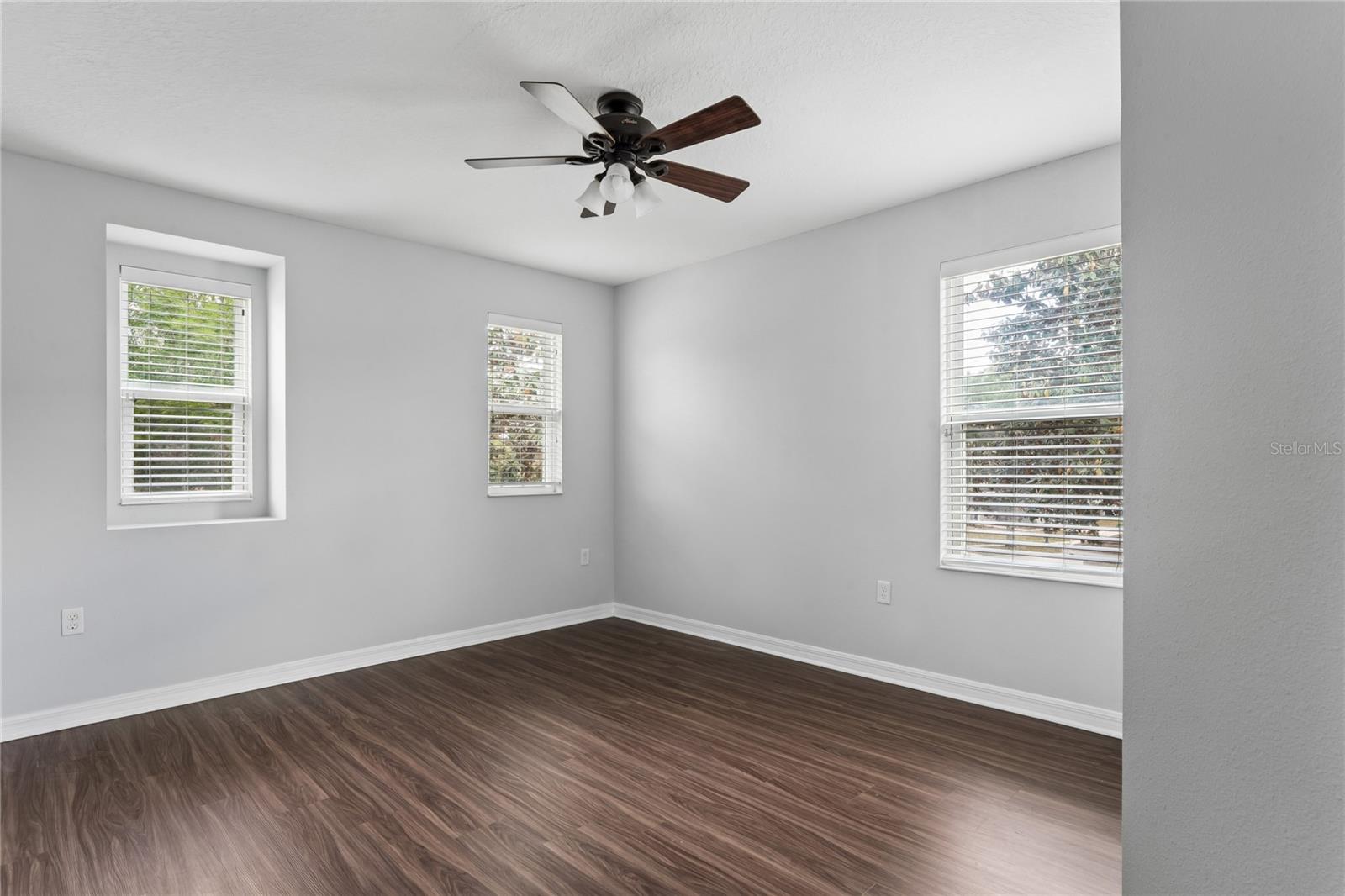 LONE STAR RANCH - Residential