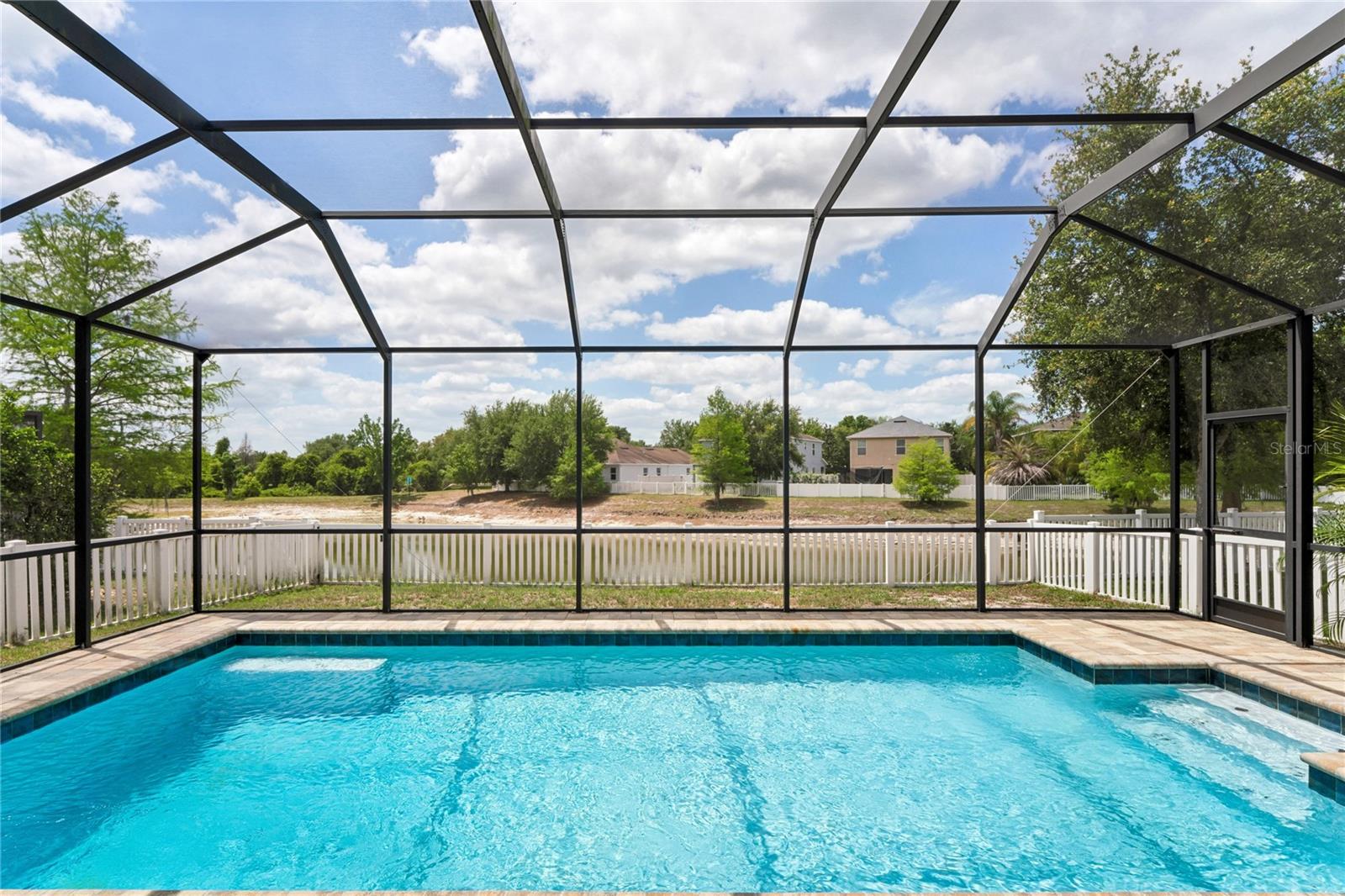 LONE STAR RANCH - Residential