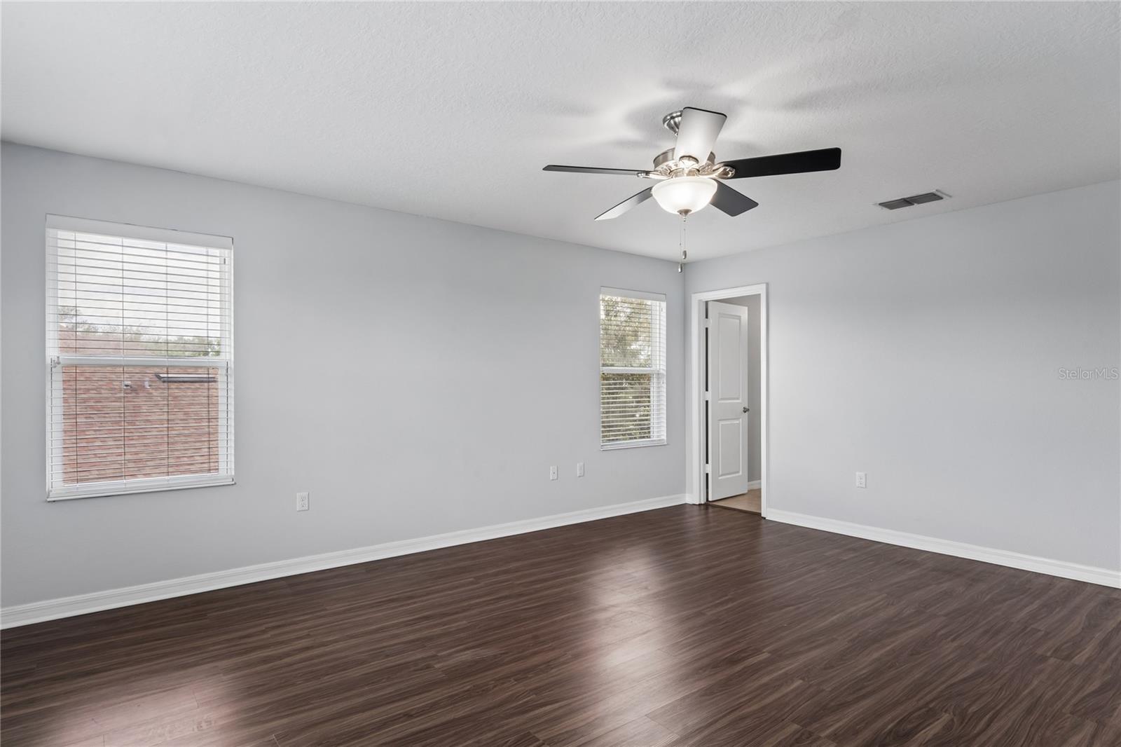 LONE STAR RANCH - Residential