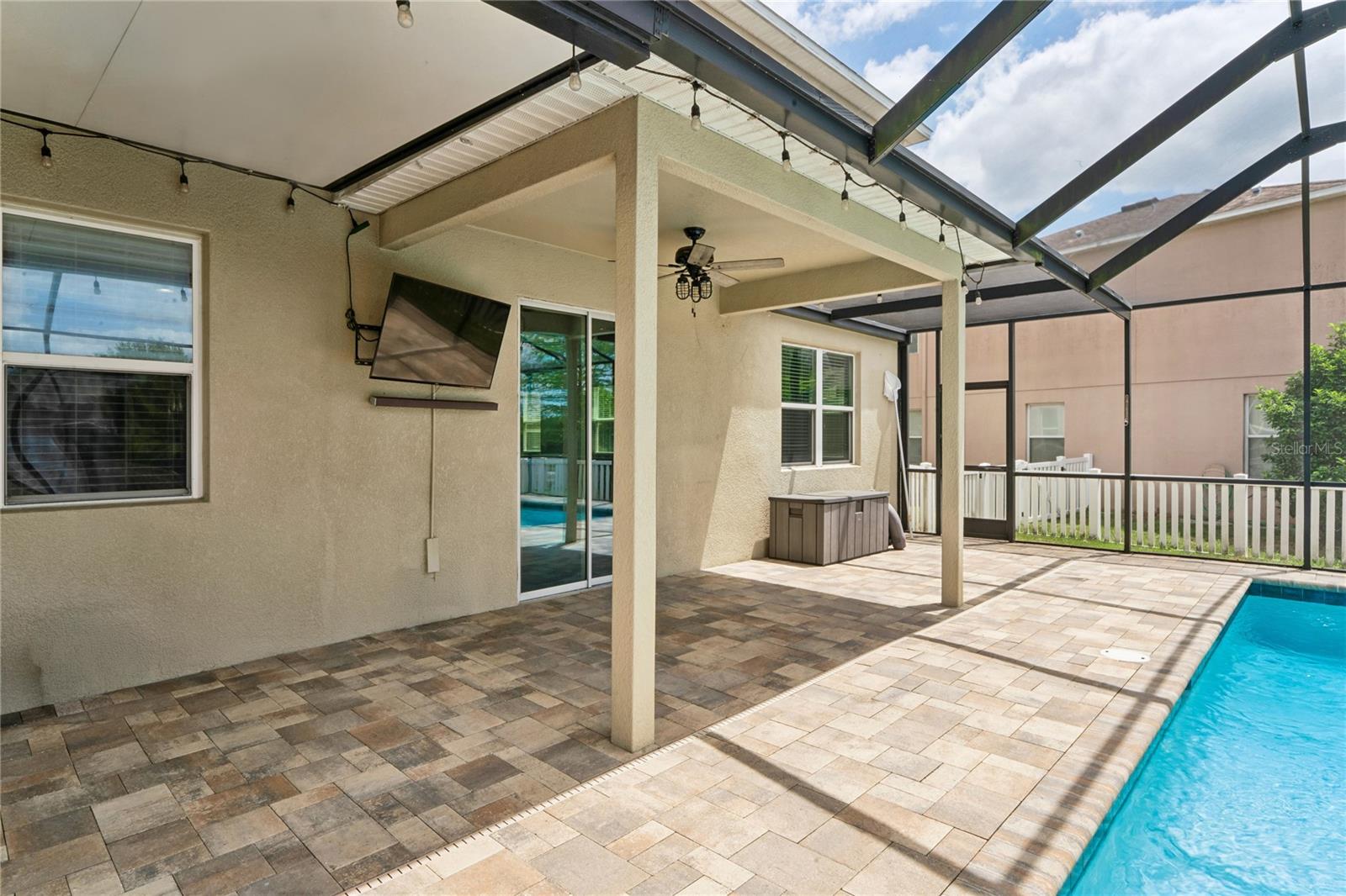 LONE STAR RANCH - Residential