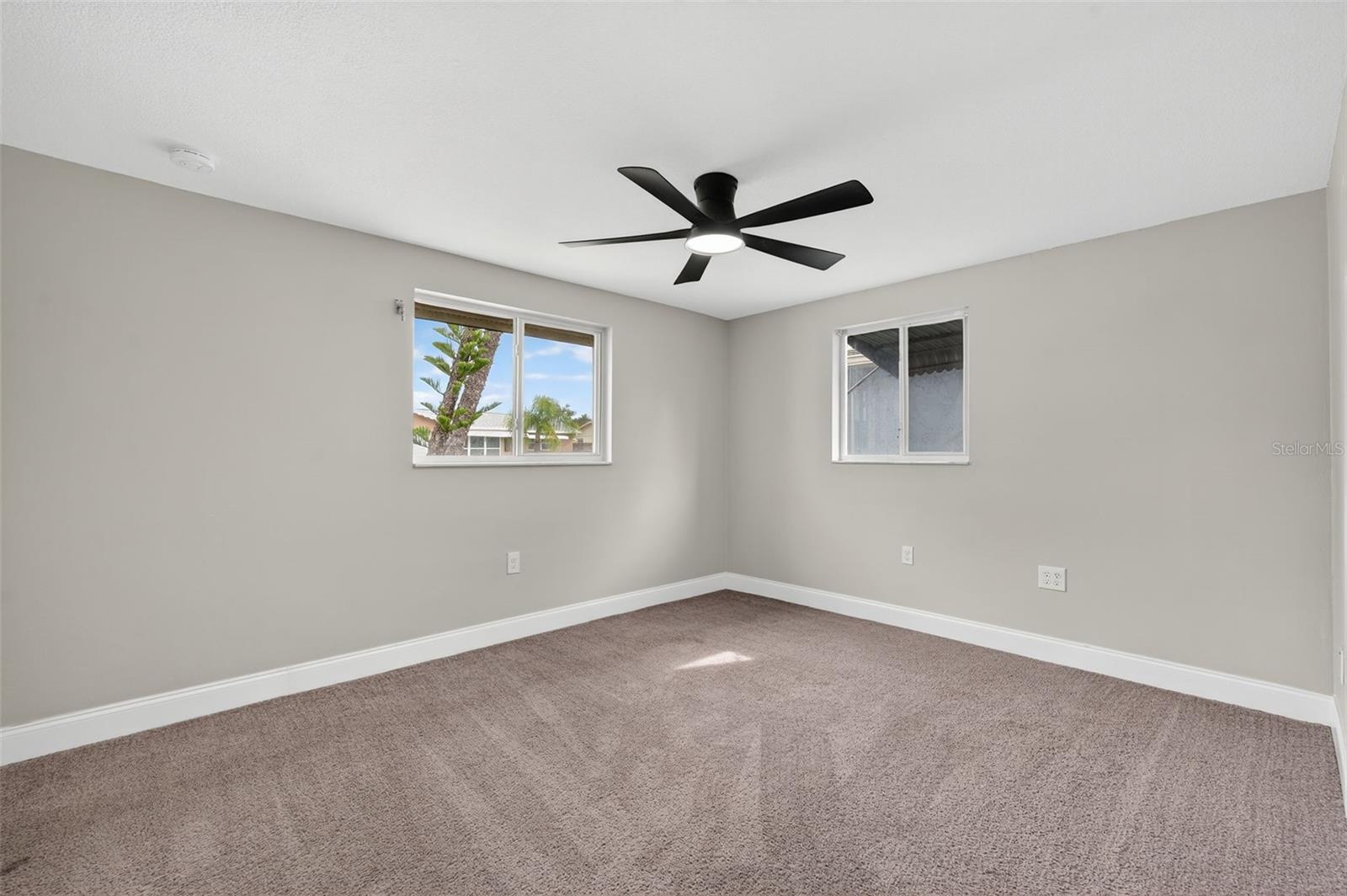 HOLIDAY LAKE ESTATES - Residential