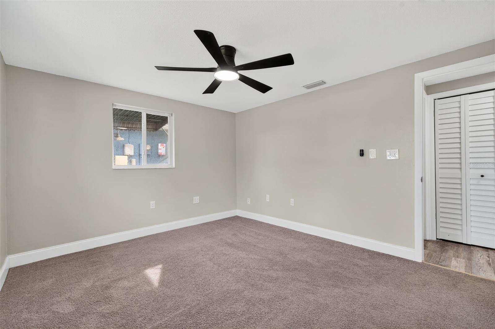 HOLIDAY LAKE ESTATES - Residential