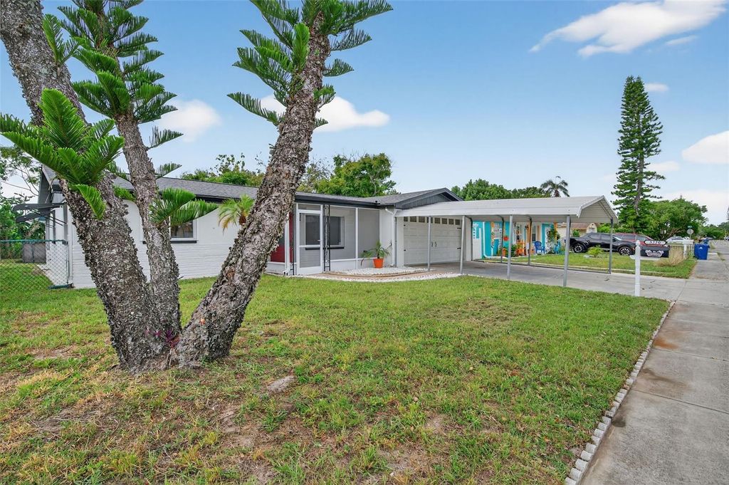 Photo of 3220 Fairmount Drive, Holiday, FL 34691 (MLS # TB8431248)