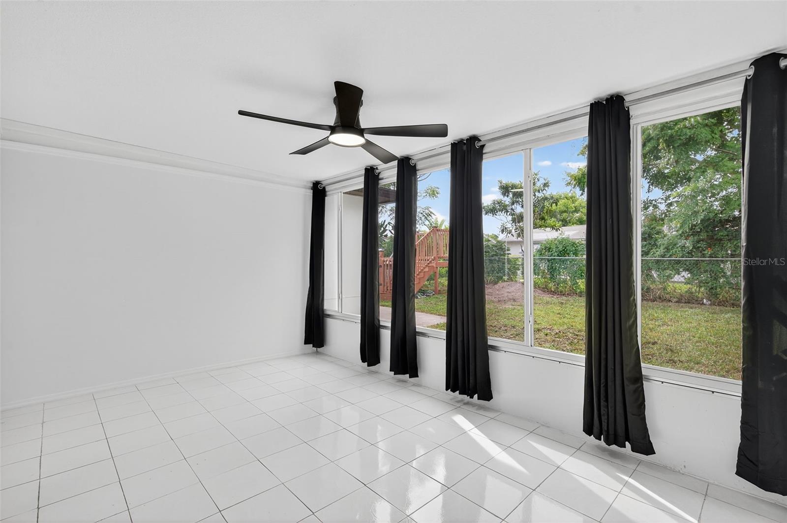 HOLIDAY LAKE ESTATES - Residential