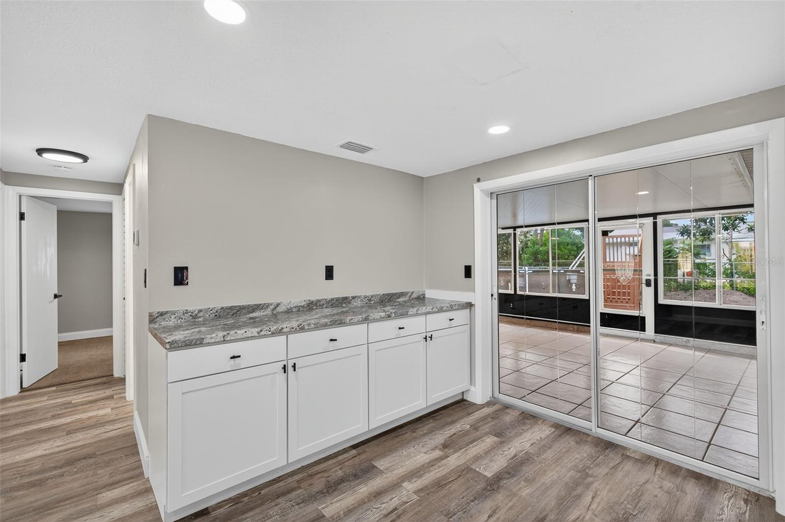 HOLIDAY LAKE ESTATES - Residential