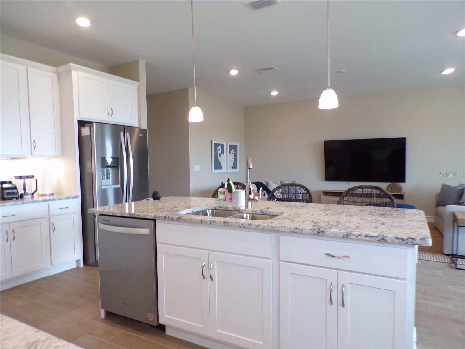COVE AT WEST PORT - Residential Lease