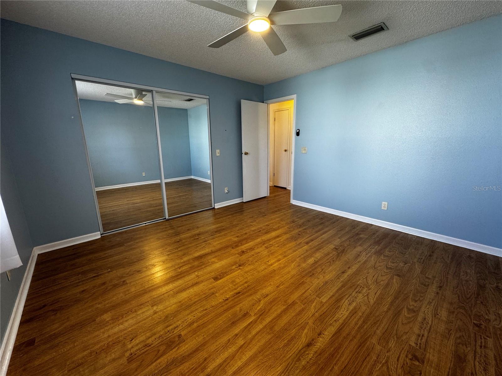 LADY LAKE ORANGE BLOSSOM GARDENS UNIT 12 - Residential Lease