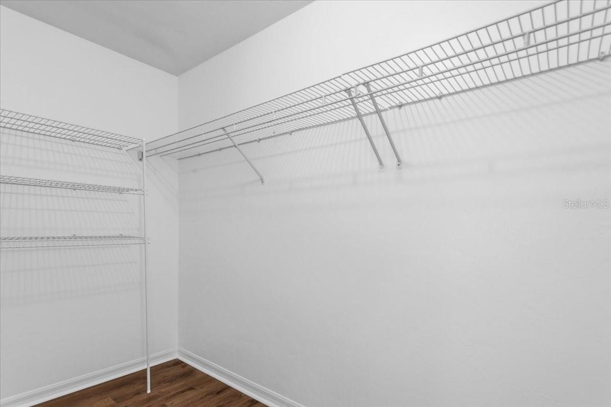 OLD TOWN OAKS - Residential