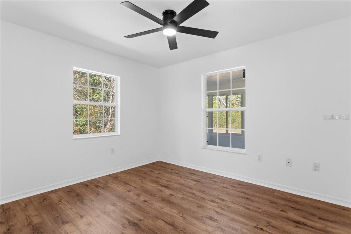 OLD TOWN OAKS - Residential