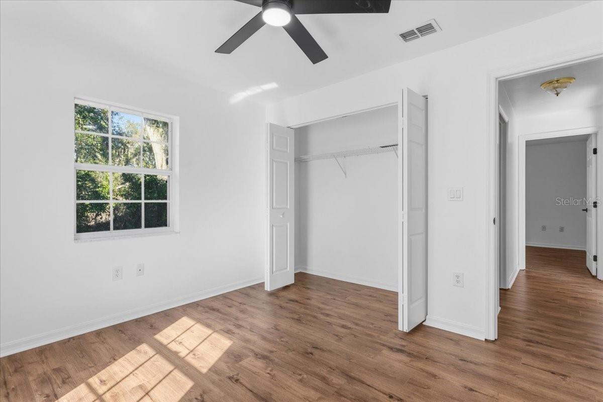 OLD TOWN OAKS - Residential