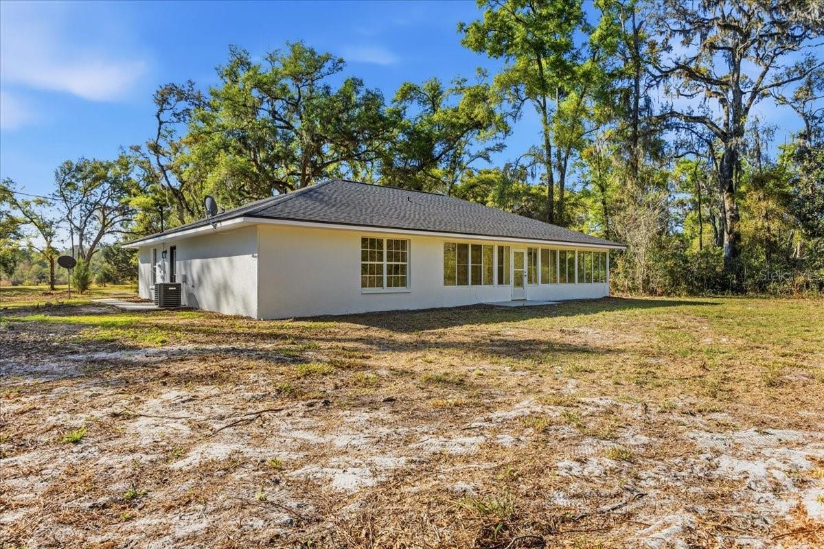 OLD TOWN OAKS - Residential