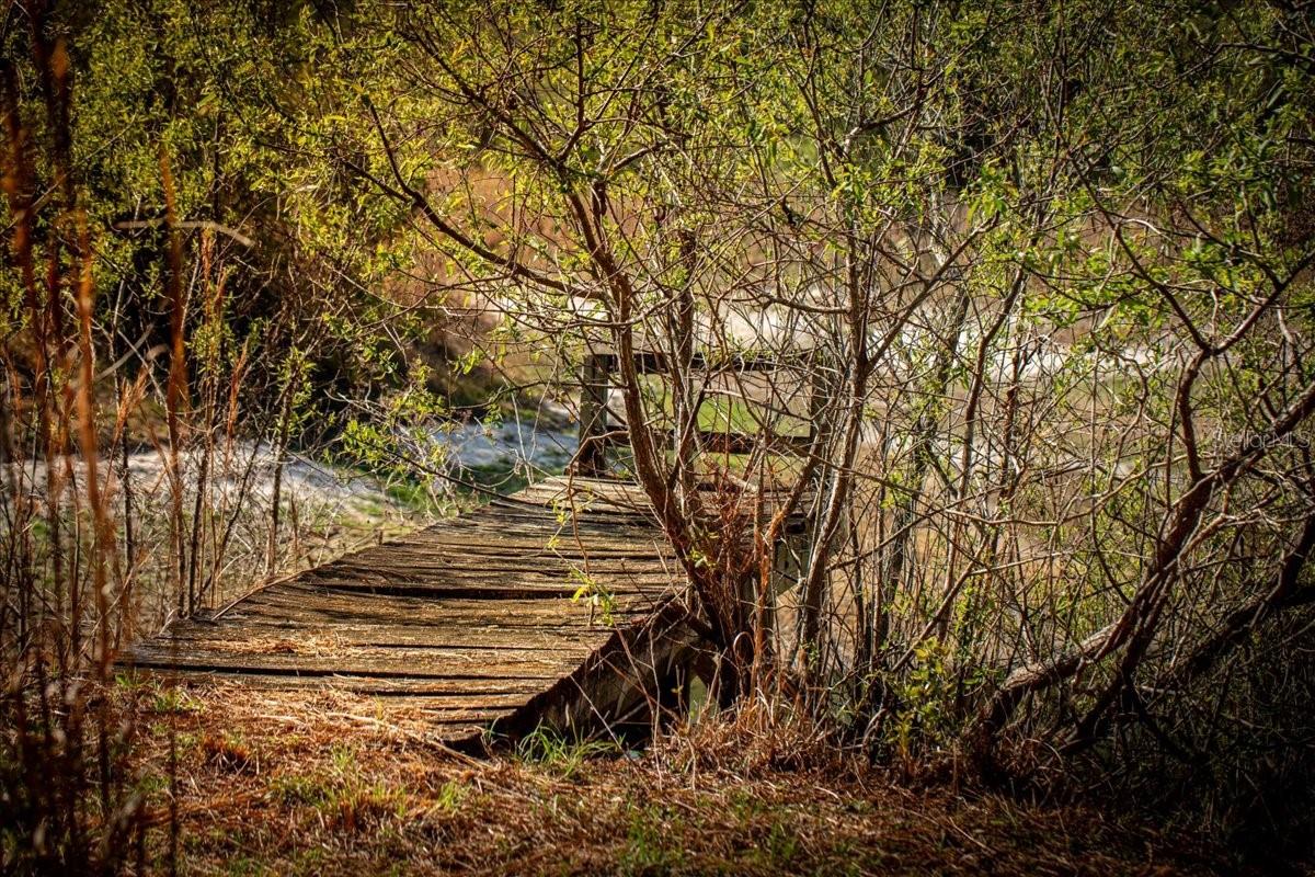 OLD TOWN OAKS - Residential