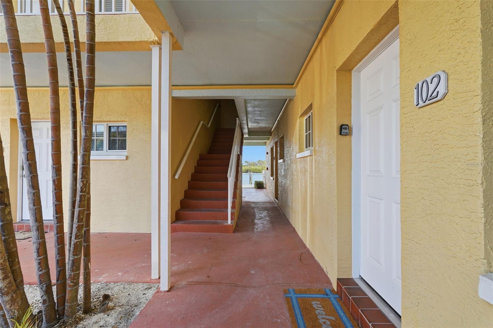 BAREFOOT BEACH RESORT OF INDIAN SHORES - Residential