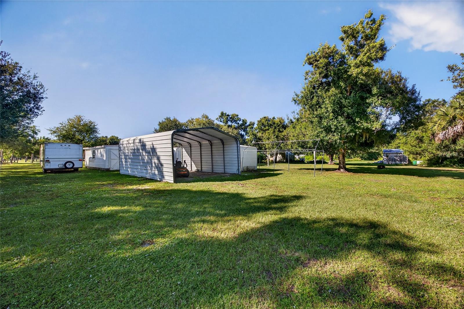 CHAR-HI-LANDS - Residential