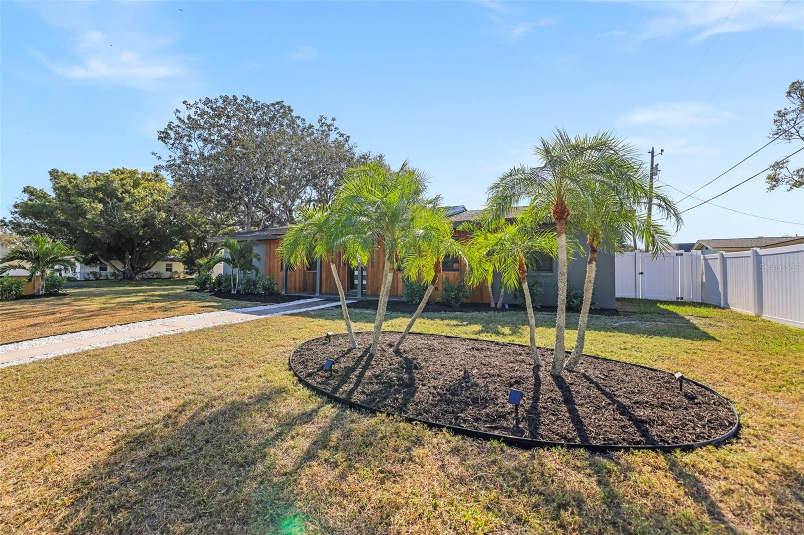 FAIRWAY ESTATES 5TH ADD - Residential