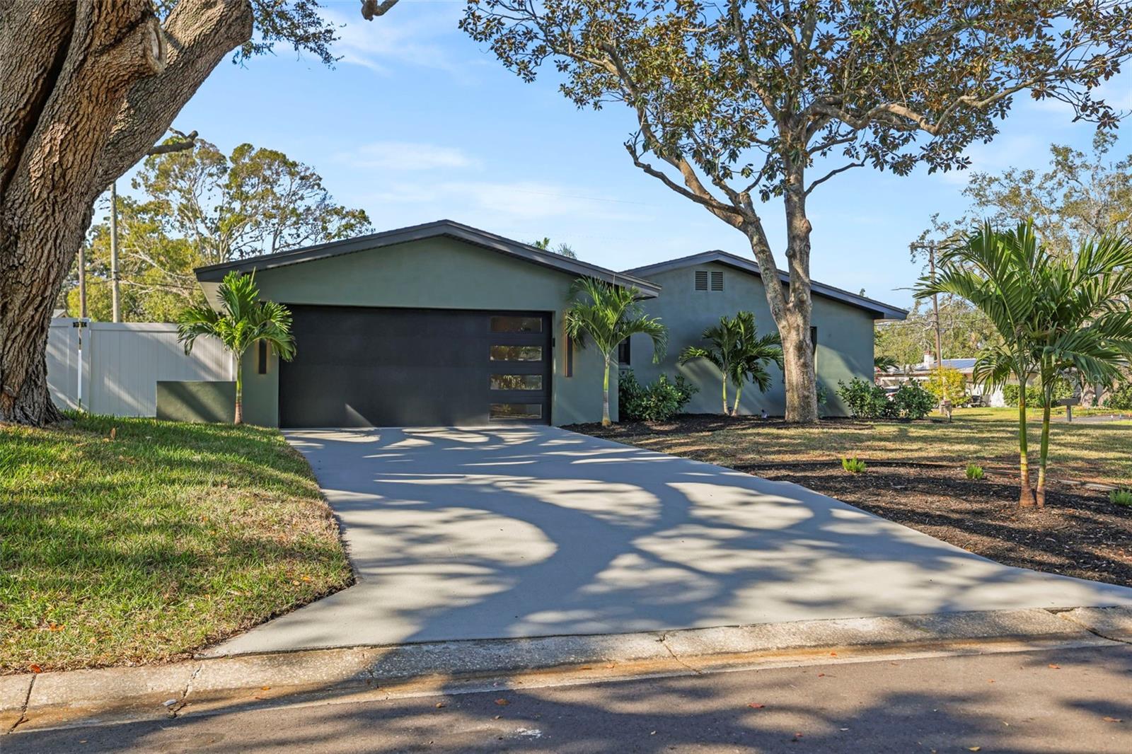 FAIRWAY ESTATES 5TH ADD - Residential