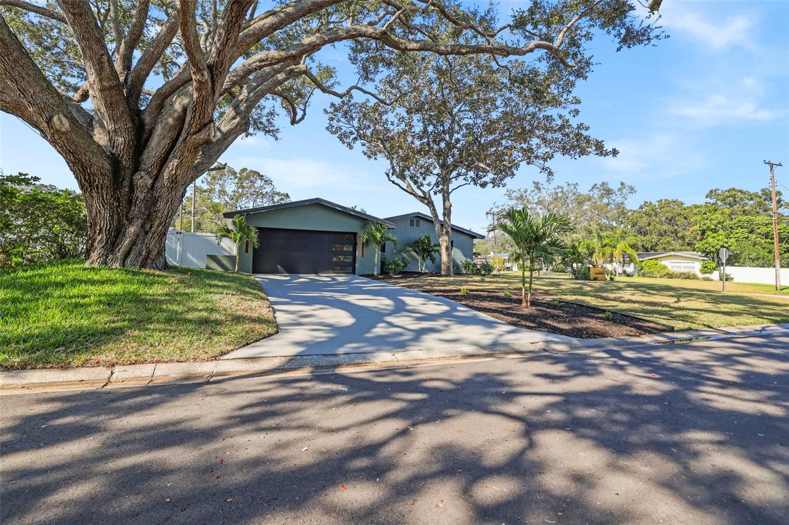 FAIRWAY ESTATES 5TH ADD - Residential