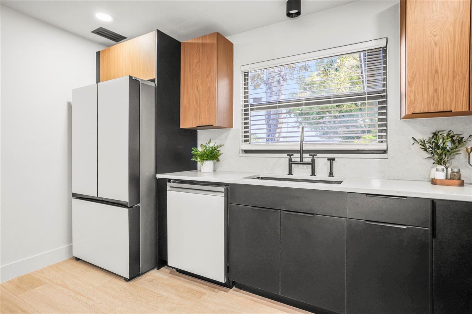 FAIRWAY ESTATES 5TH ADD - Residential