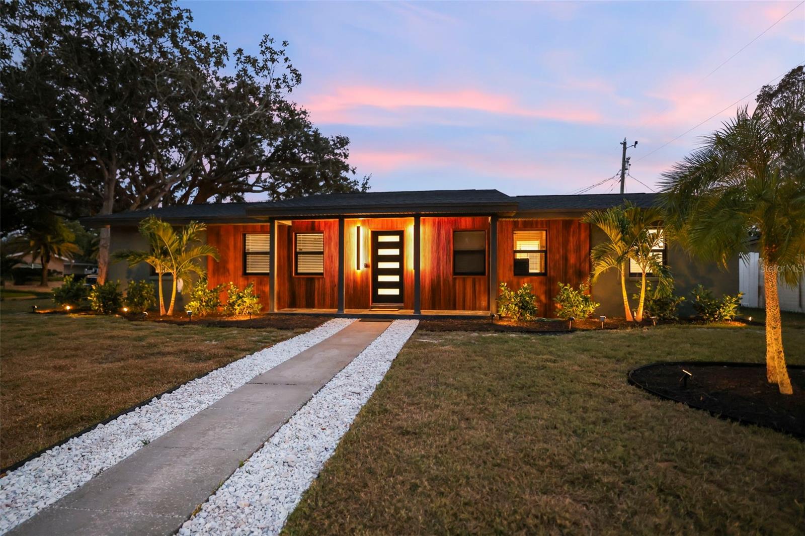 FAIRWAY ESTATES 5TH ADD - Residential