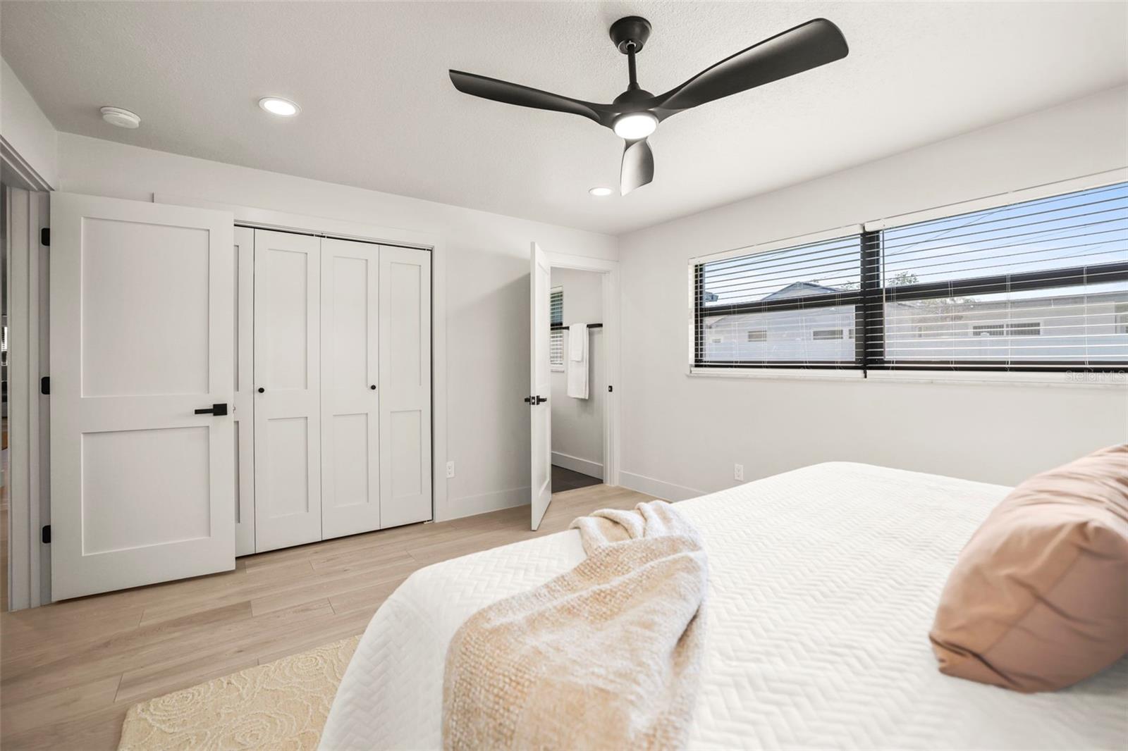 FAIRWAY ESTATES 5TH ADD - Residential