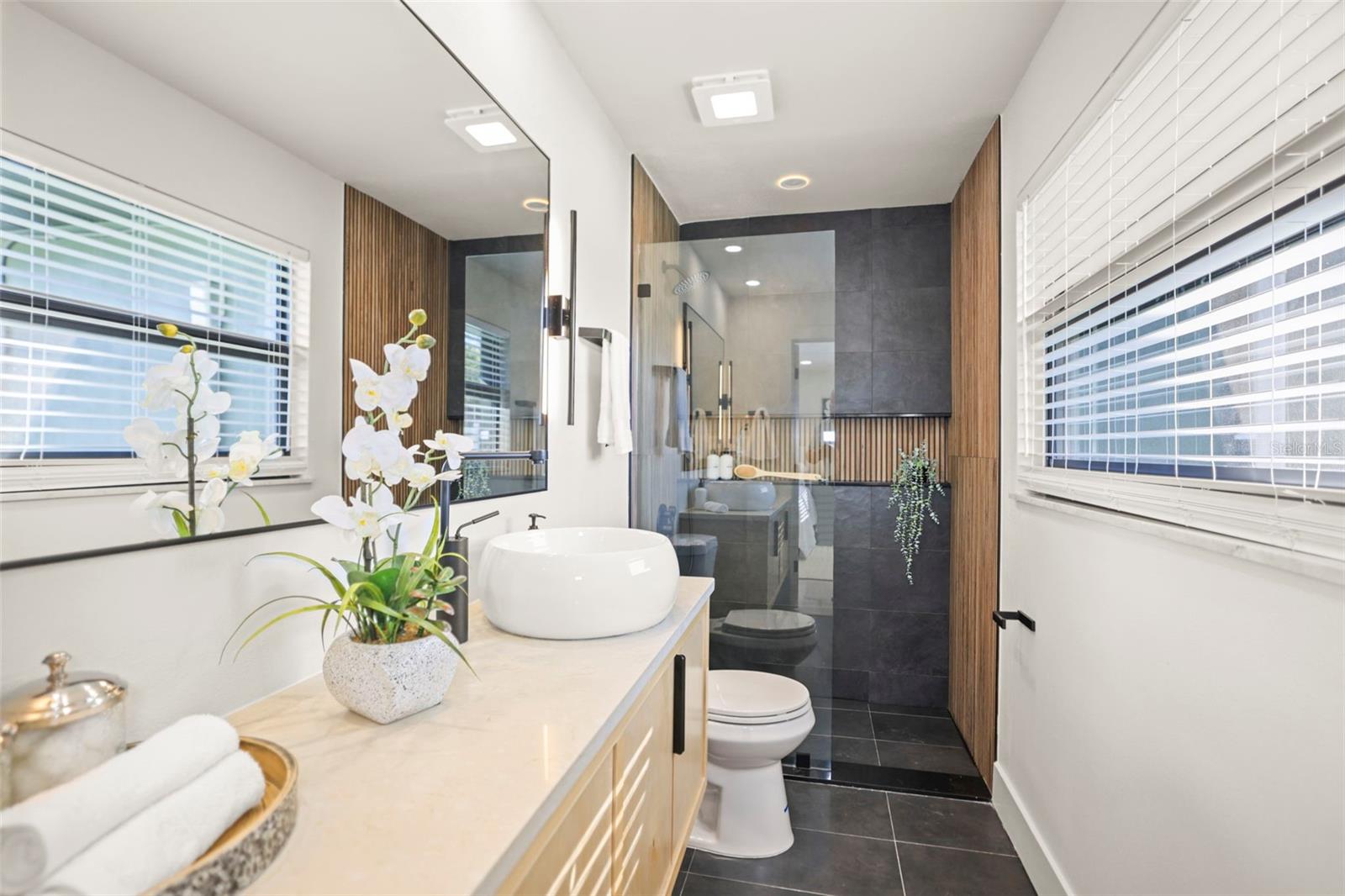 FAIRWAY ESTATES 5TH ADD - Residential