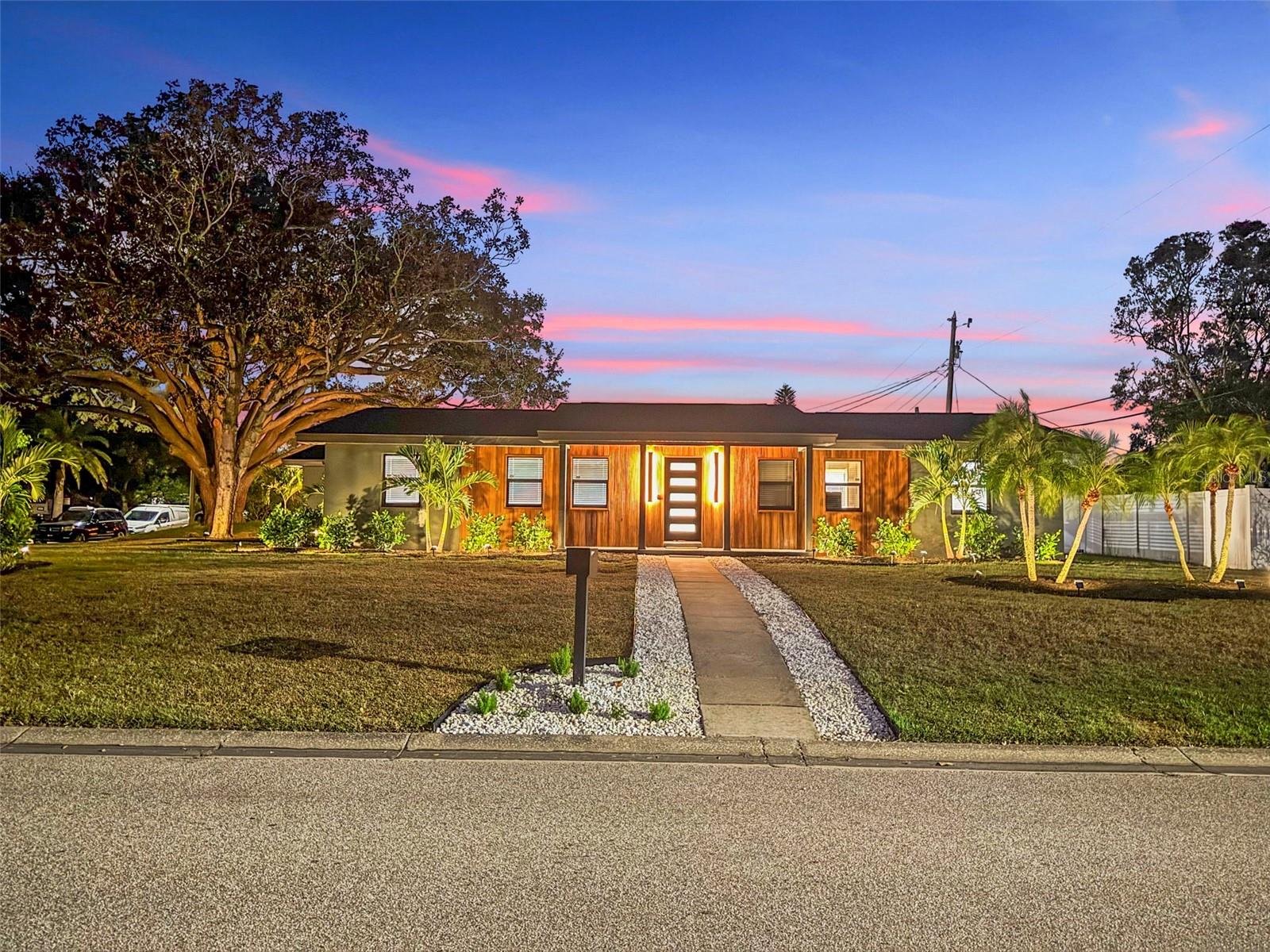 FAIRWAY ESTATES 5TH ADD - Residential