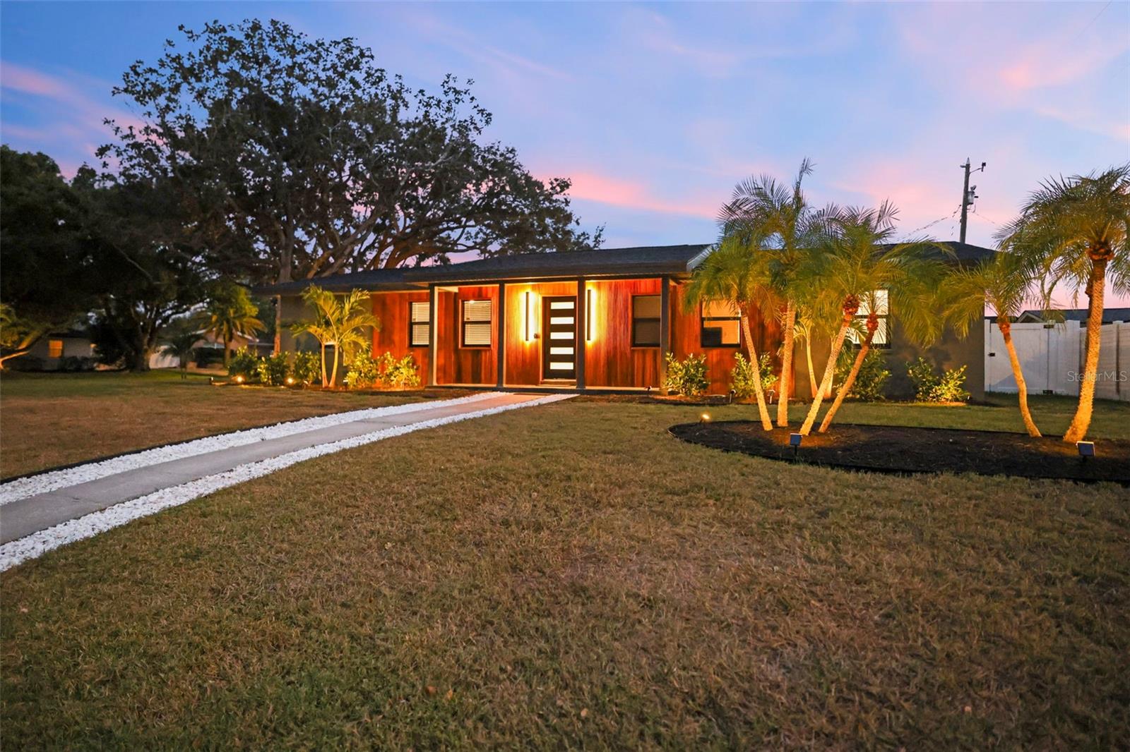 FAIRWAY ESTATES 5TH ADD - Residential