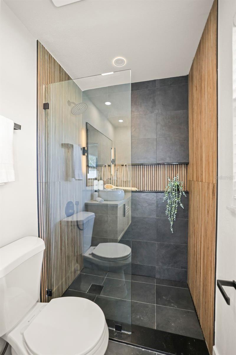 FAIRWAY ESTATES 5TH ADD - Residential