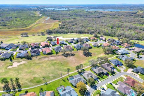 A home in LAKELAND