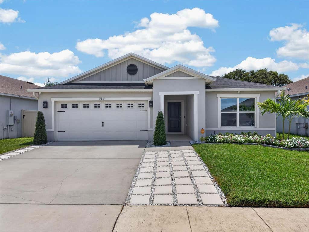 Photo of 13737 Rushing Creek Run, Orlando, FL 32824 (MLS # S5155170)