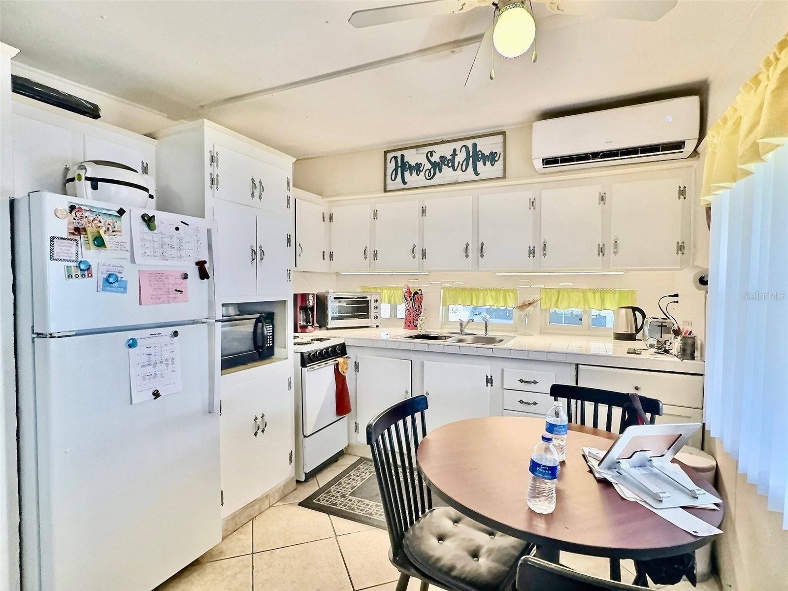 LAKESHORE MOBILE HOME PARK SUB - Residential