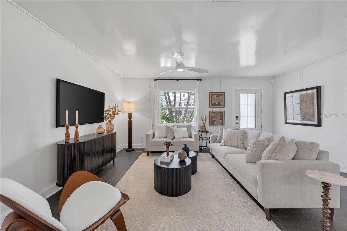 ROUSLYNN - Residential