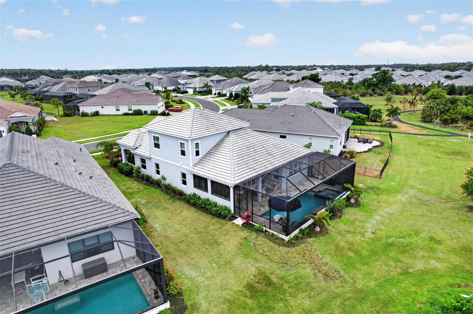 GRAND PARK PH 1 - Residential