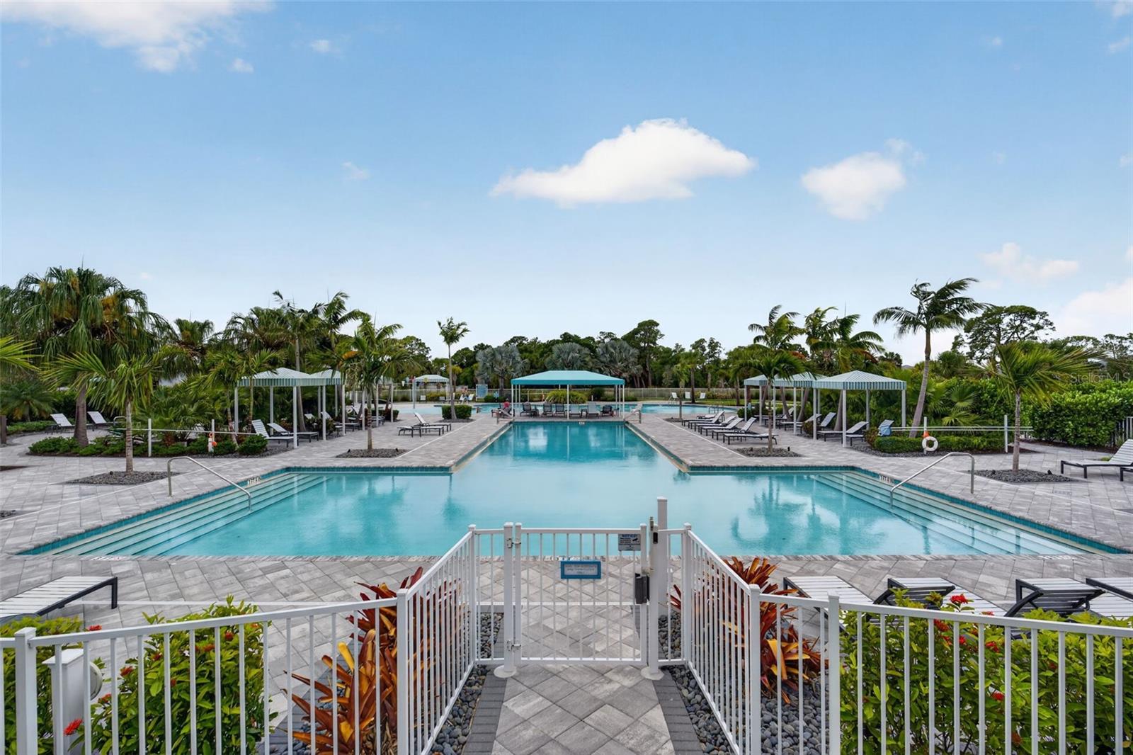 GRAND PARK PH 1 - Residential