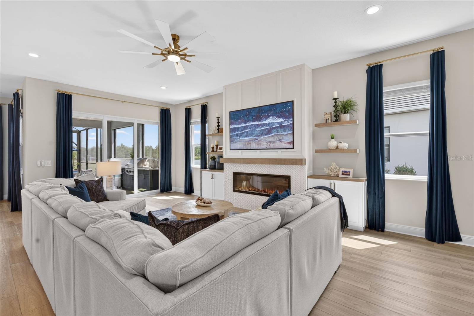 GRAND PARK PH 1 - Residential