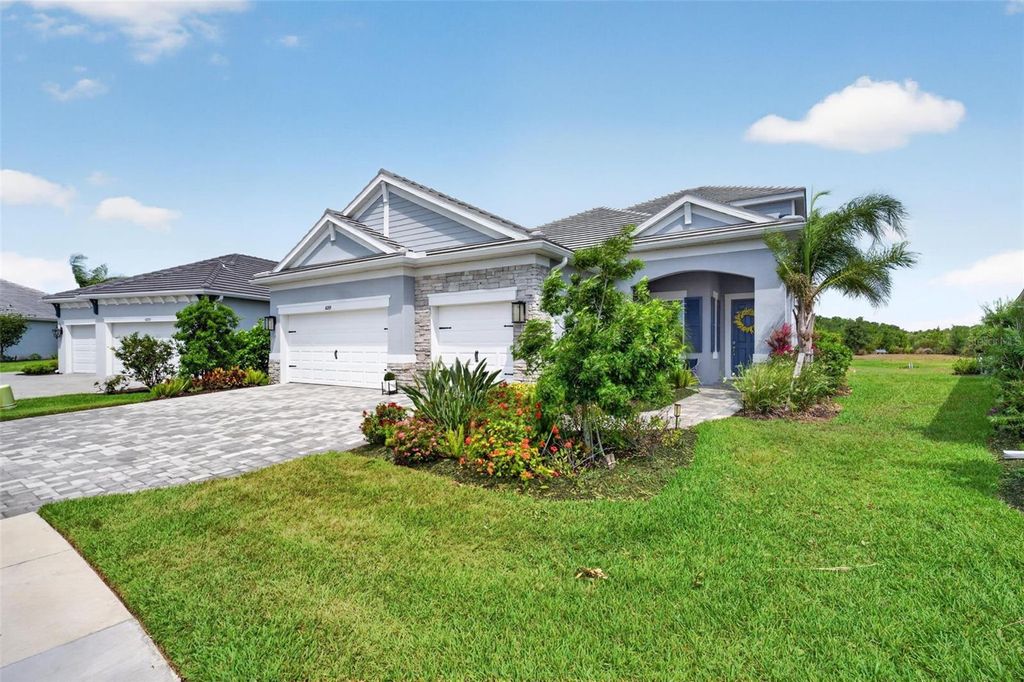 Photo of 10269 Canaveral Circle, Sarasota, FL 34241 (MLS # TB8504560)