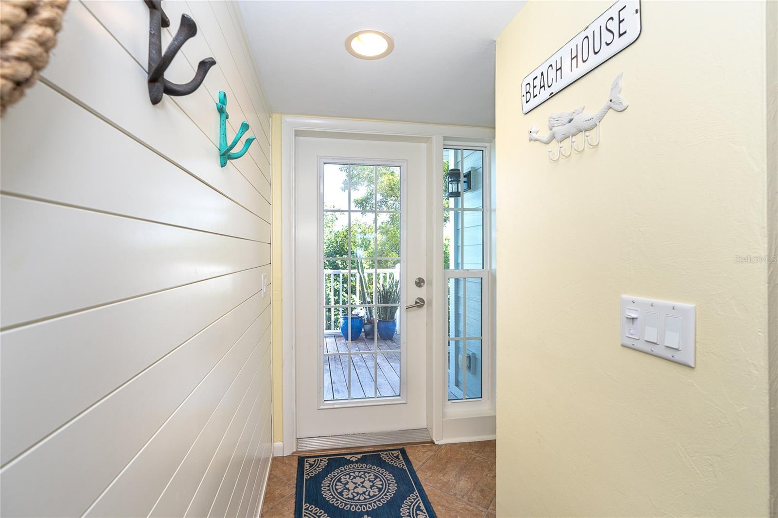 PALM ISLAND VILLAGE BLDG 05 - Residential